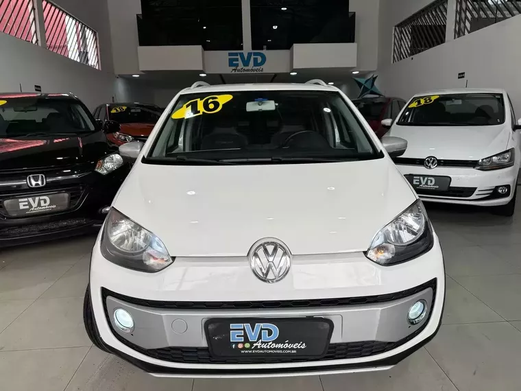 Volkswagen Cross UP Branco 3