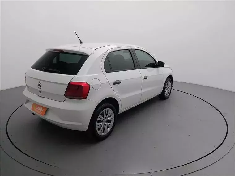 Volkswagen Gol Branco 3