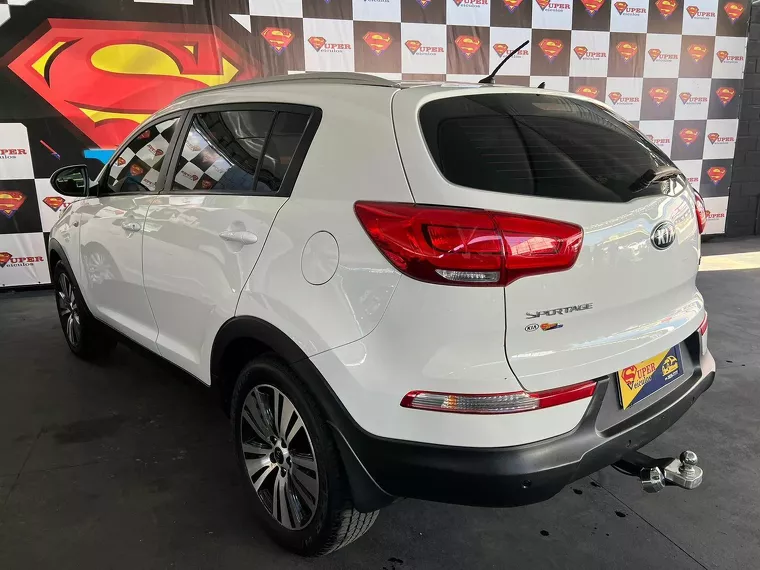 KIA Sportage Branco 4