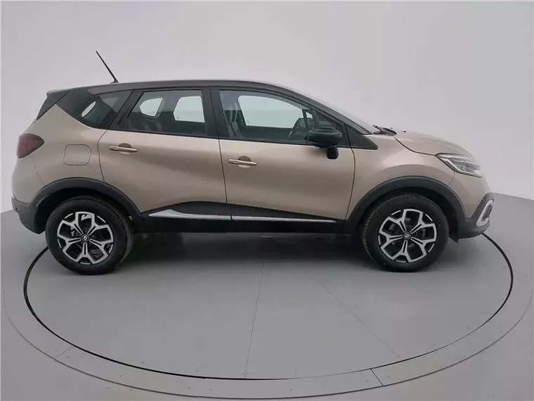 Renault Captur Bronze 8