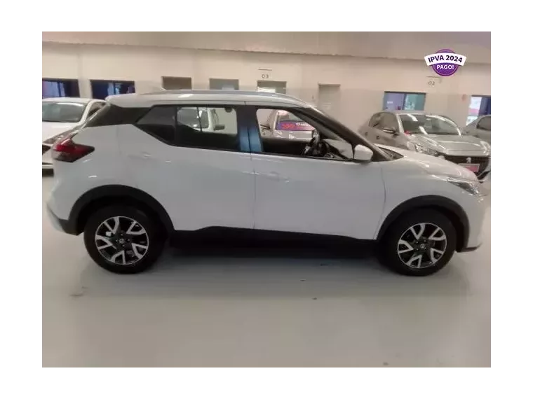 Nissan Kicks Branco 8