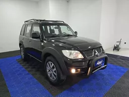 Mitsubishi Pajero TR4
