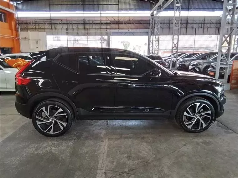 Volvo XC40 Preto 8