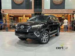 Toyota Hilux SW4