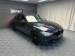BMW 320i