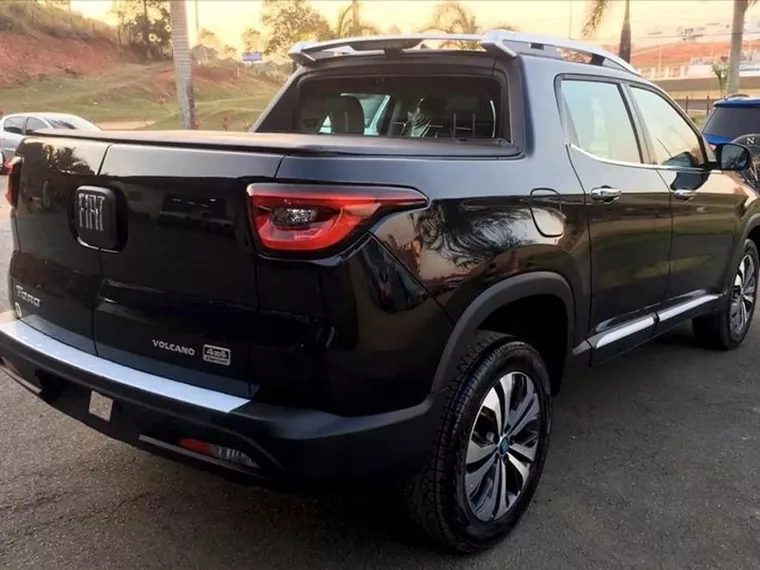 Fiat Toro Preto 4