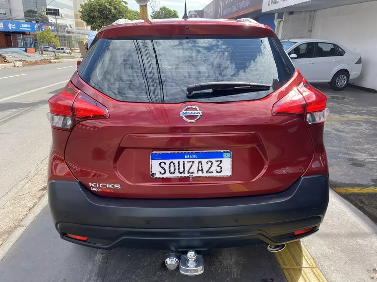 Nissan Kicks Vermelho 6