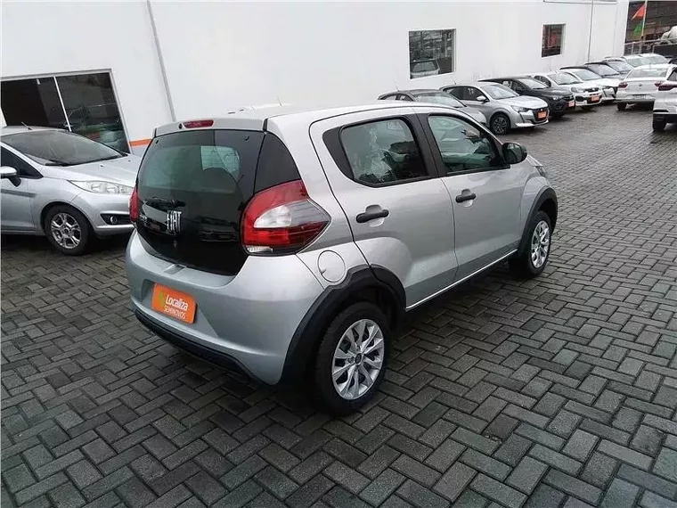 Fiat Mobi Prata 7