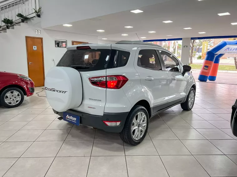 Ford Ecosport Branco 2