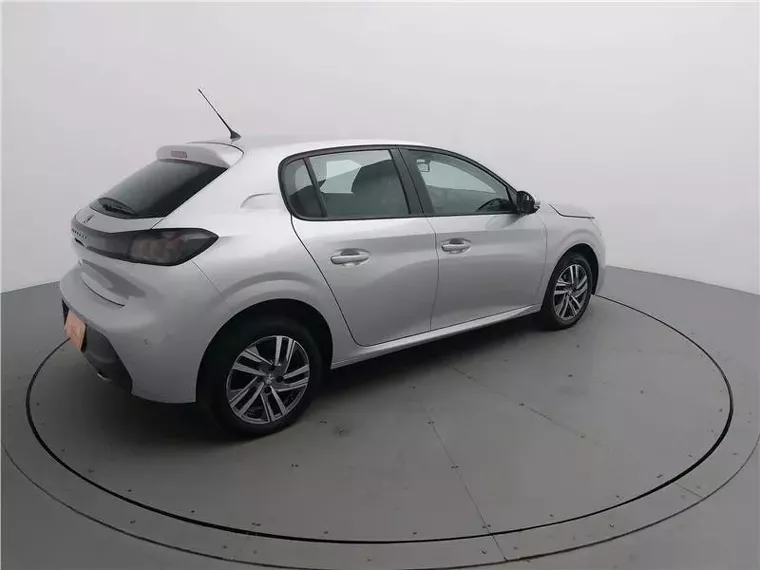 Peugeot 208 Cinza 17