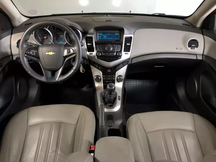 Chevrolet Cruze Branco 12