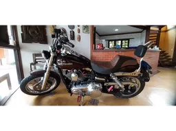 Harley-Davidson Dyna