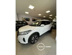 Nissan Kicks Play