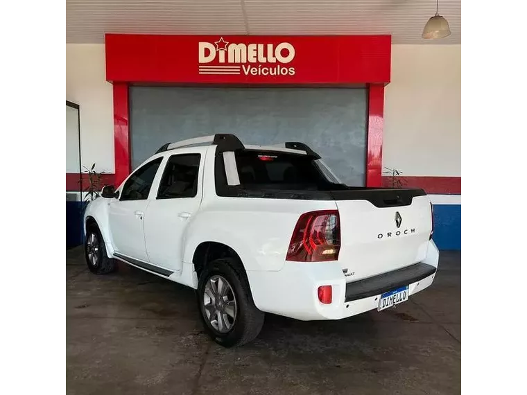 Renault Duster Oroch Branco 7