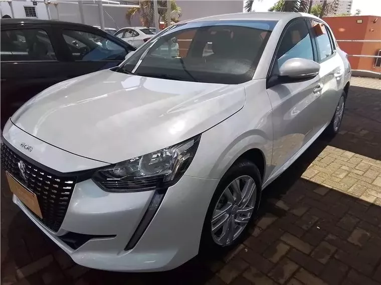 Peugeot 208 Branco 1