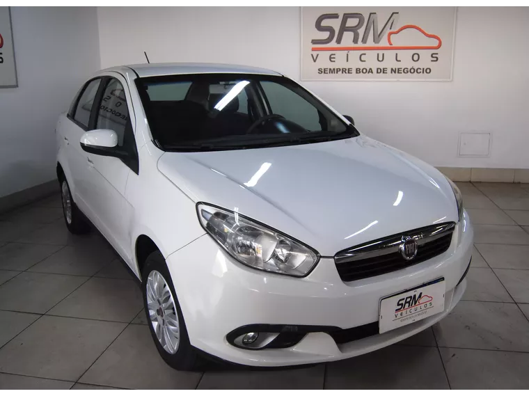 Fiat Grand Siena Branco 4