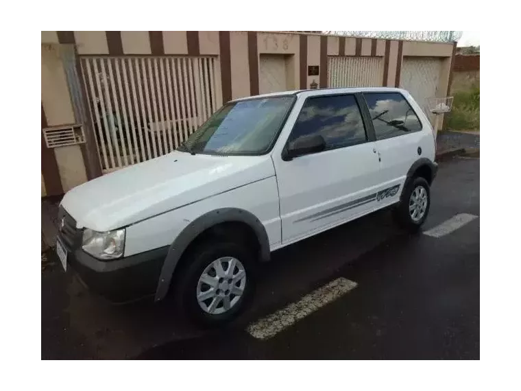 Fiat Uno Branco 6