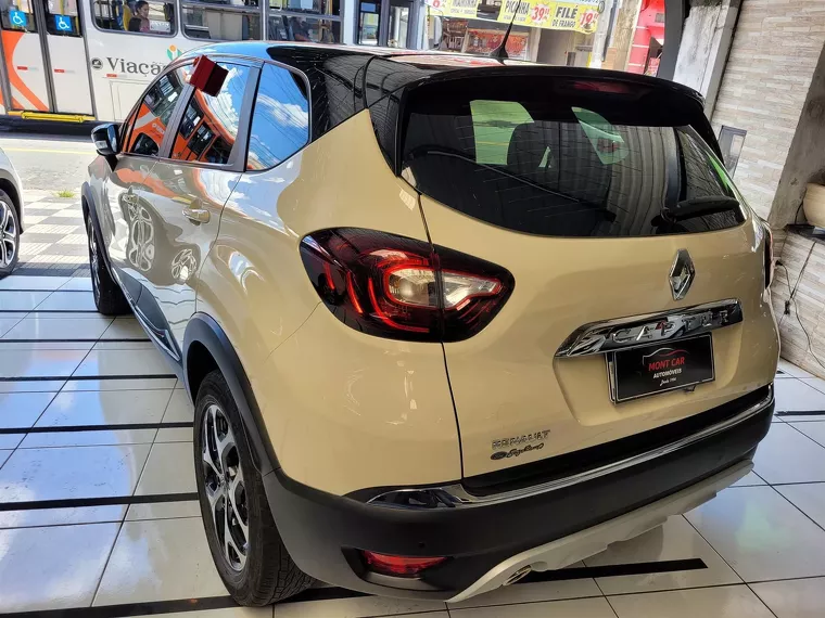 Renault Captur Bege 2