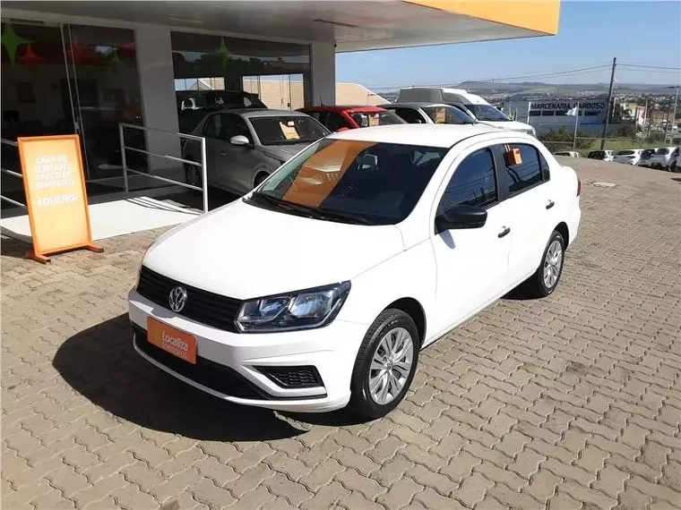 Volkswagen Voyage Branco 6