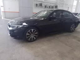 BMW 320i