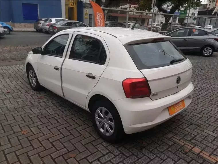 Volkswagen Gol Branco 10