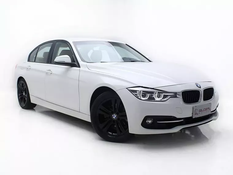 BMW 320i Branco 18