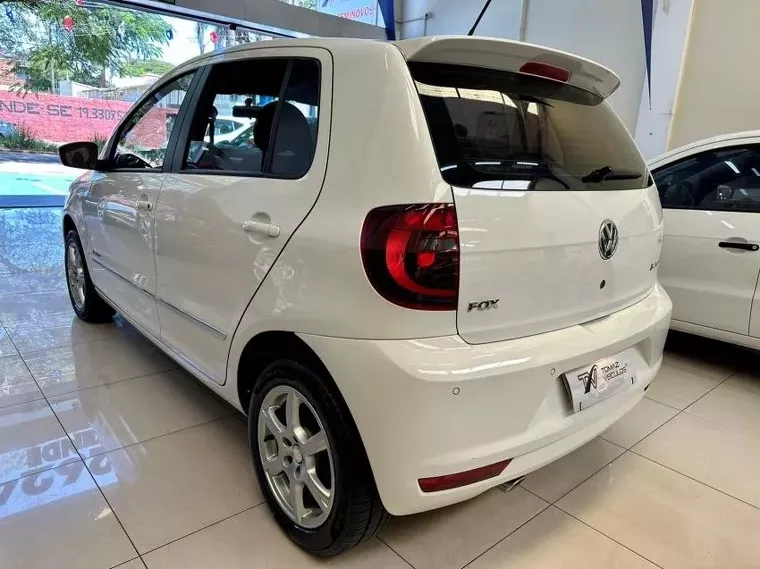 Volkswagen Fox Branco 9