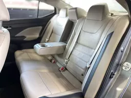 Nissan Versa