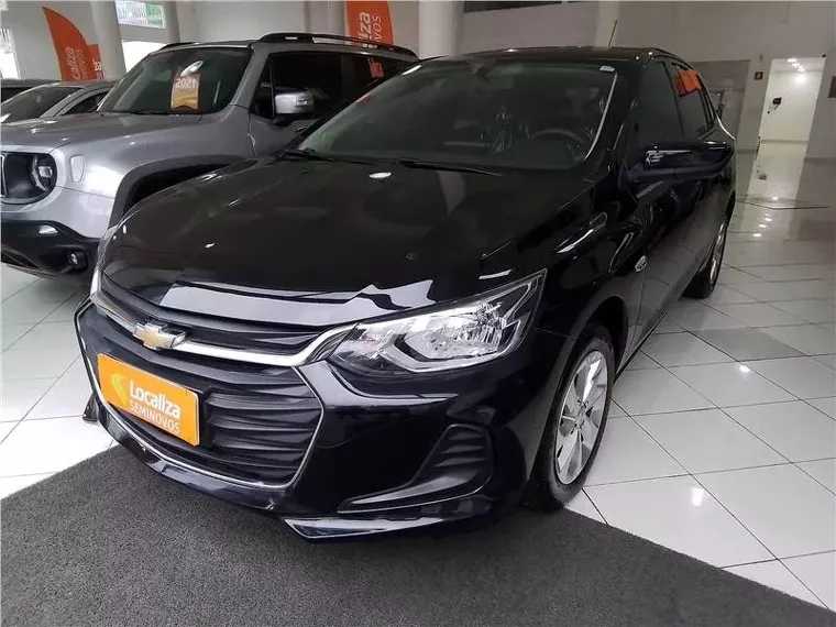 Chevrolet Onix Preto 11