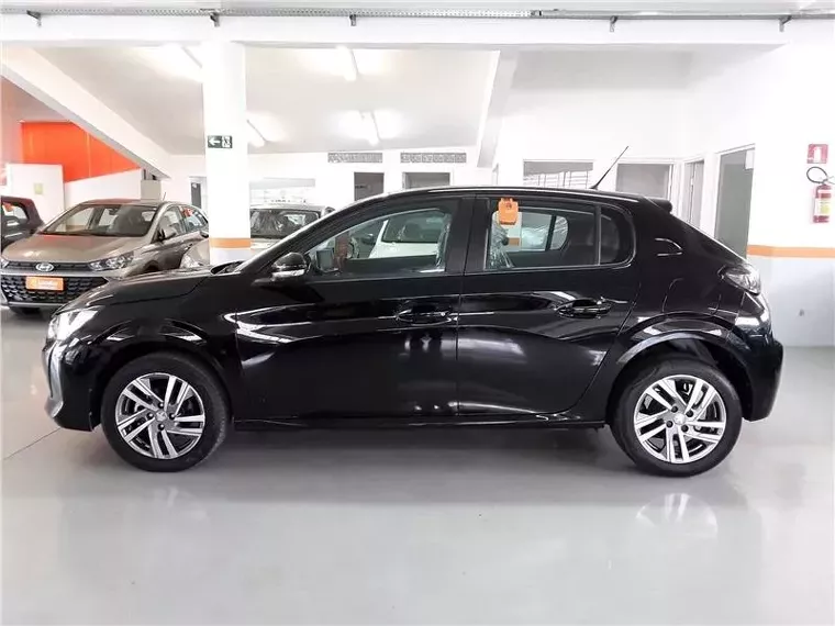 Peugeot 208 Preto 1