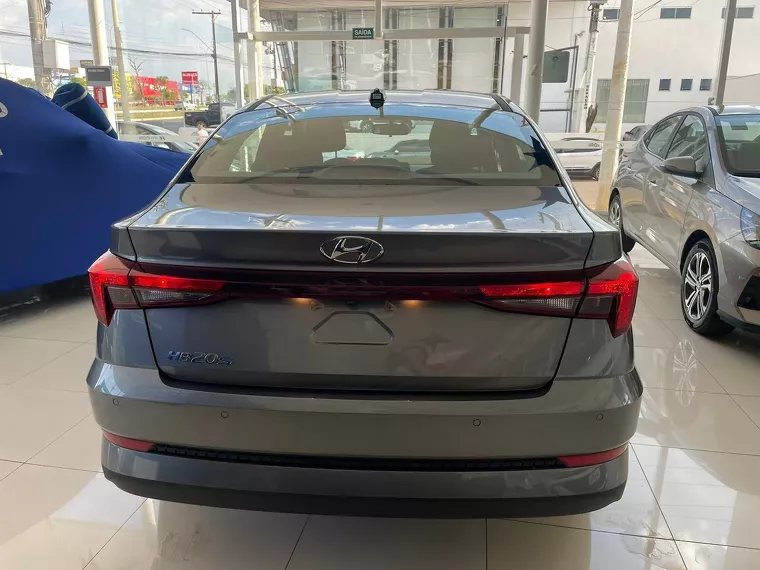 Hyundai HB20S Preto 11