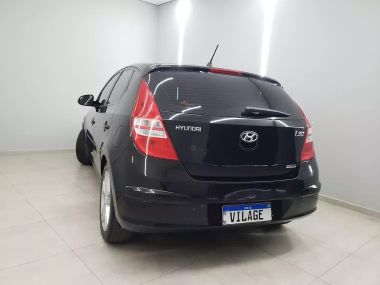 Hyundai I30 Preto 13