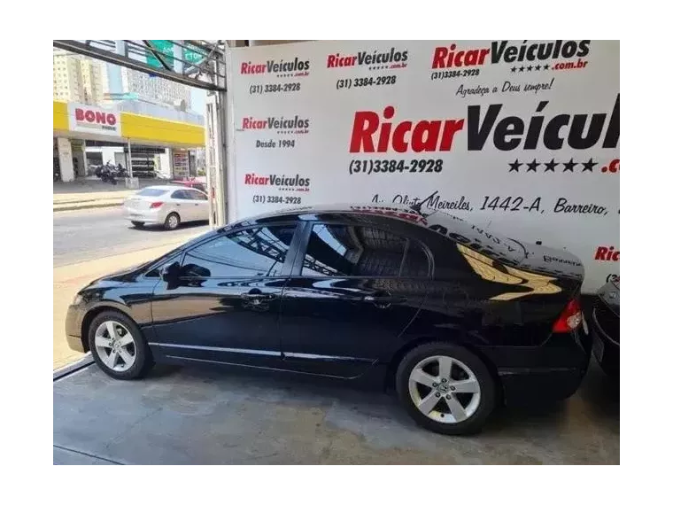 Honda Civic Preto 4