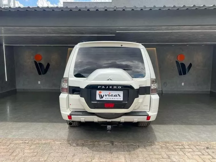 Mitsubishi Pajero Full Branco 1