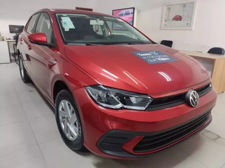 Volkswagen Polo Hatch Vermelho 6