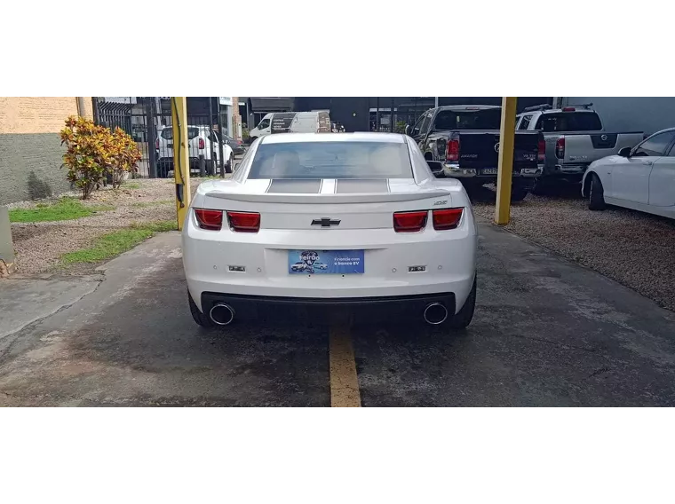 Chevrolet Camaro Branco 17