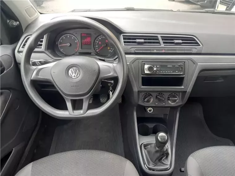 Volkswagen Voyage Cinza 12