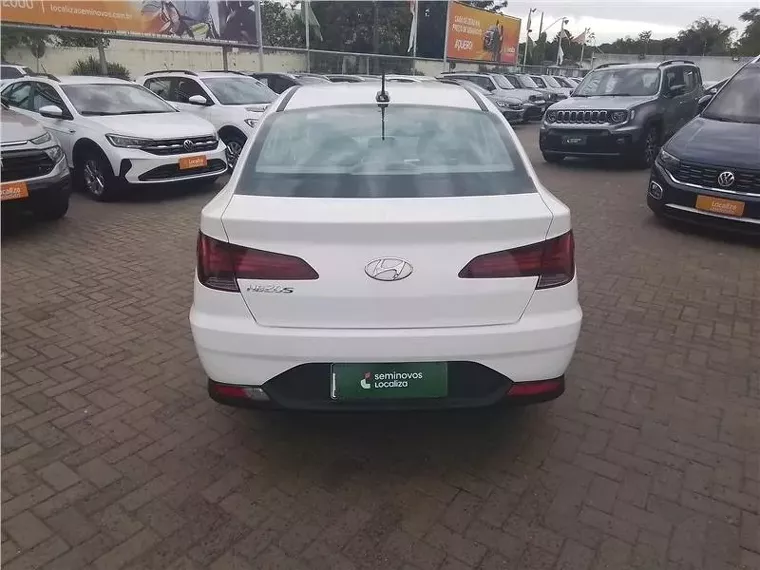 Hyundai HB20S Branco 4