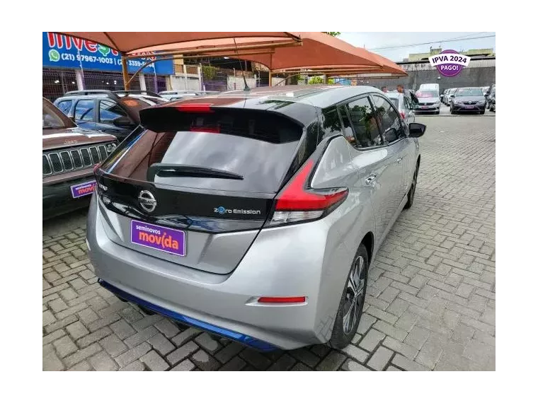 Nissan Leaf Prata 3