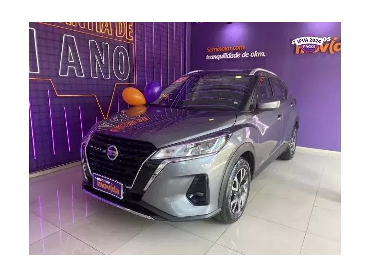 Nissan Kicks Cinza 4