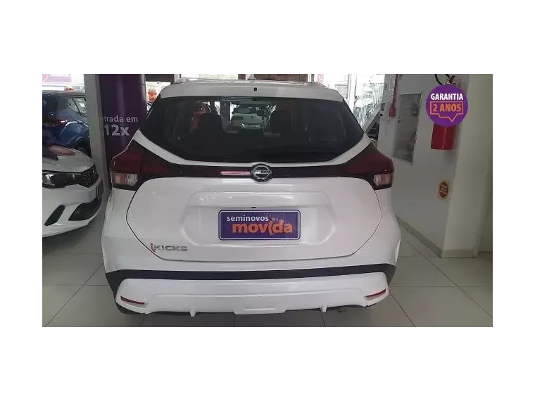 Nissan Kicks Branco 3