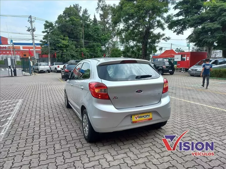 Ford KA Prata 13