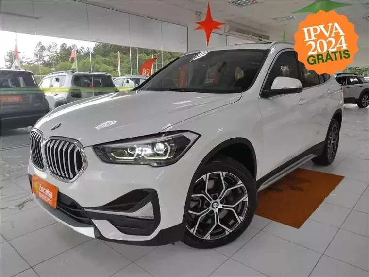 BMW X1 Branco 10