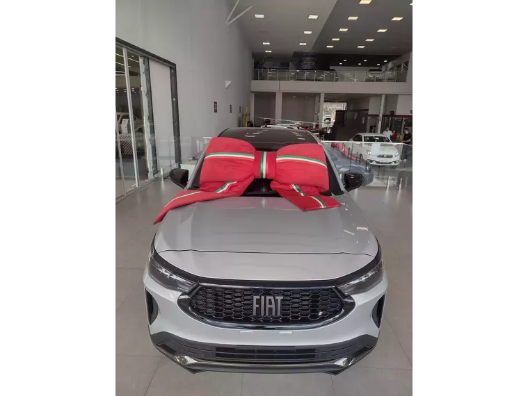 Fiat Fastback Branco 15