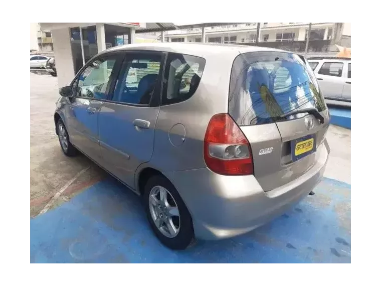 Honda FIT Dourado 2