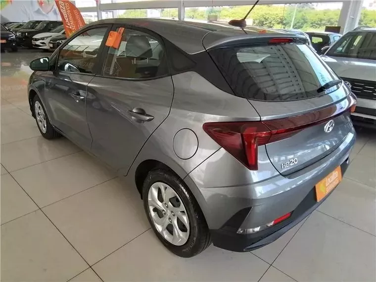 Hyundai HB20 Cinza 9