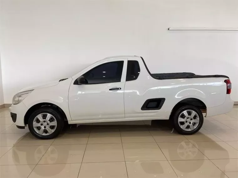 Chevrolet Montana Branco 7