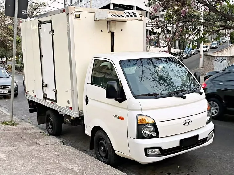 Hyundai HR Branco 3