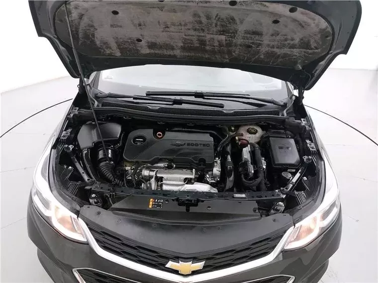 Chevrolet Cruze Preto 9