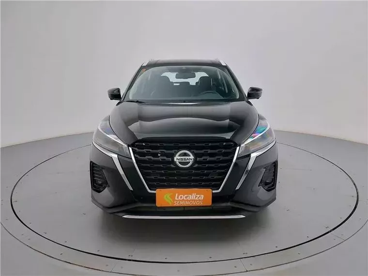 Nissan Kicks Preto 15